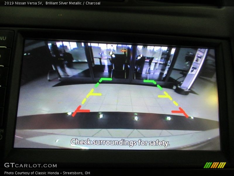 Brilliant Silver Metallic / Charcoal 2019 Nissan Versa SV