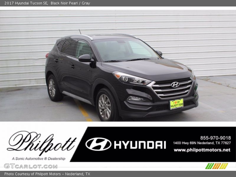 Black Noir Pearl / Gray 2017 Hyundai Tucson SE