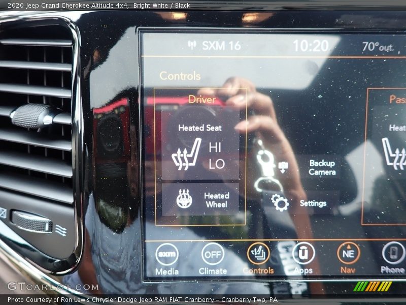 Bright White / Black 2020 Jeep Grand Cherokee Altitude 4x4