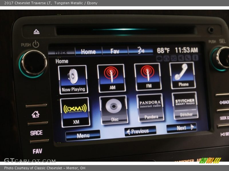 Tungsten Metallic / Ebony 2017 Chevrolet Traverse LT