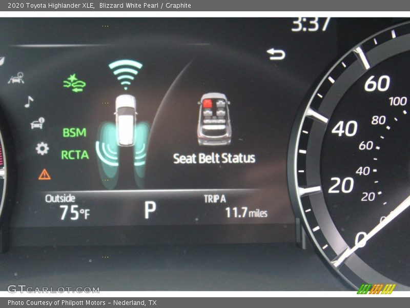 Blizzard White Pearl / Graphite 2020 Toyota Highlander XLE