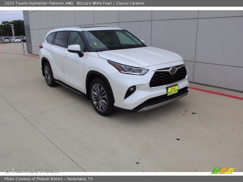 Blizzard White Pearl / Glazed Caramel 2020 Toyota Highlander Platinum AWD