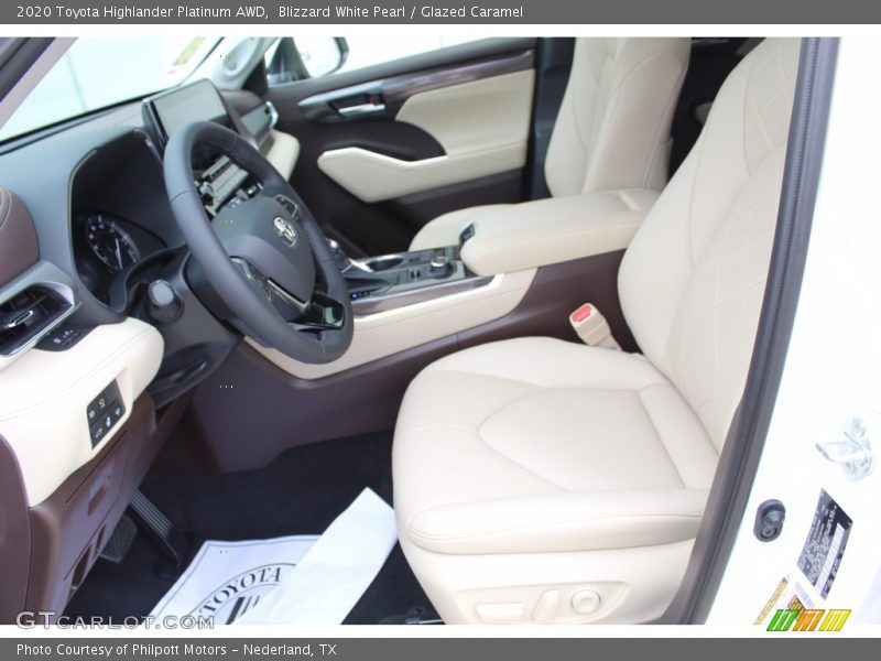 Blizzard White Pearl / Glazed Caramel 2020 Toyota Highlander Platinum AWD