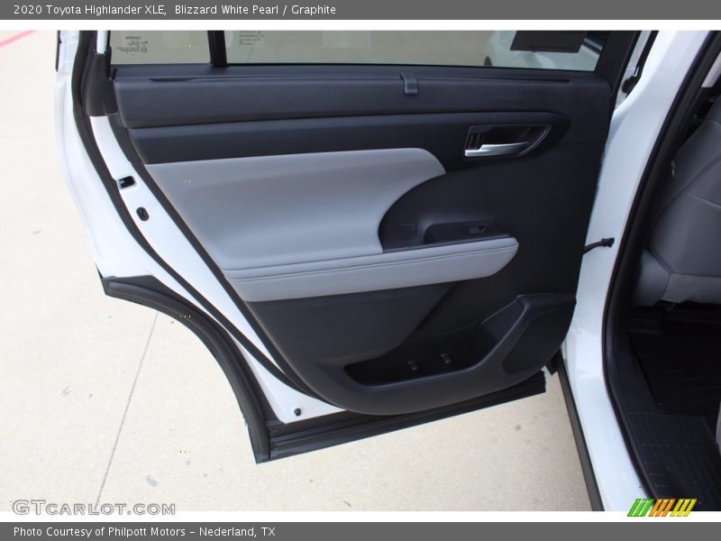 Blizzard White Pearl / Graphite 2020 Toyota Highlander XLE