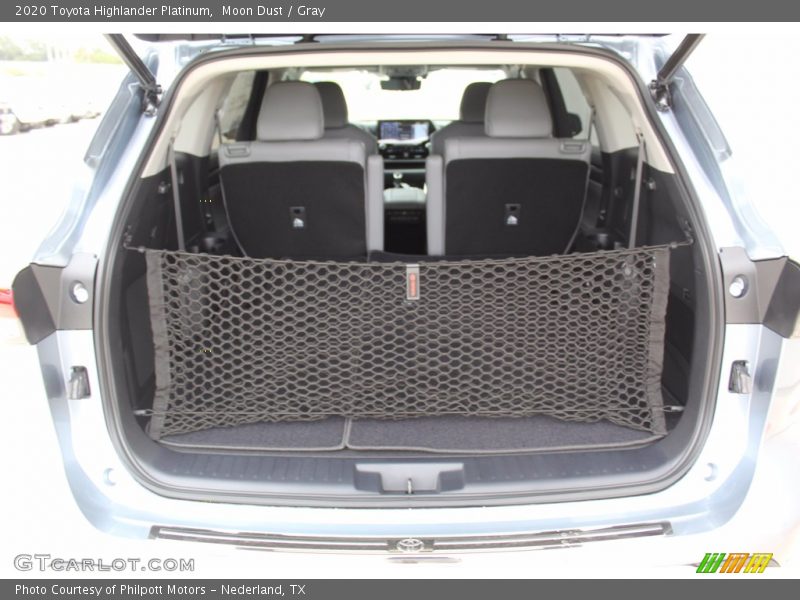  2020 Highlander Platinum Trunk