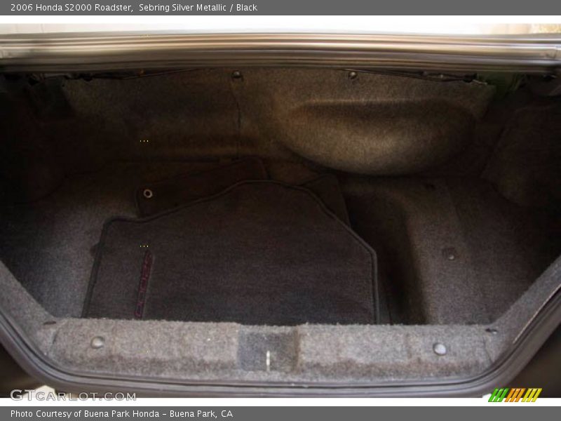 Sebring Silver Metallic / Black 2006 Honda S2000 Roadster