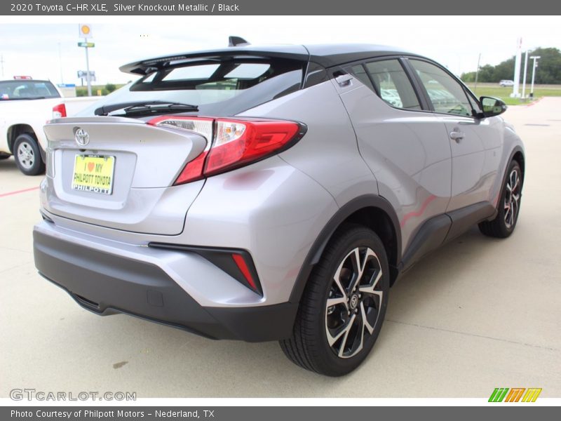 Silver Knockout Metallic / Black 2020 Toyota C-HR XLE