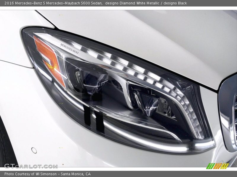 designo Diamond White Metallic / designo Black 2016 Mercedes-Benz S Mercedes-Maybach S600 Sedan