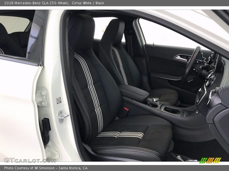 Cirrus White / Black 2018 Mercedes-Benz GLA 250 4Matic