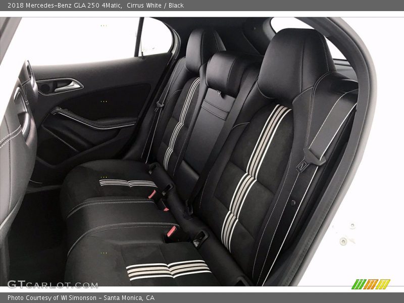 Cirrus White / Black 2018 Mercedes-Benz GLA 250 4Matic