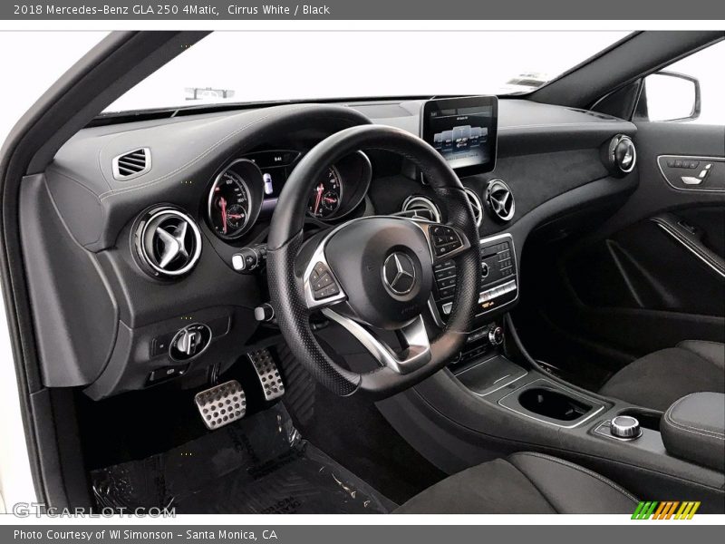 Cirrus White / Black 2018 Mercedes-Benz GLA 250 4Matic