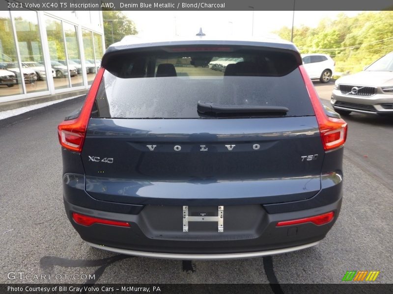 Denim Blue Metallic / Blond/Charcoal 2021 Volvo XC40 T5 Inscription AWD