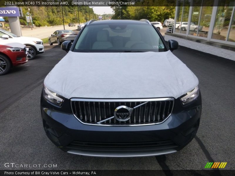 Denim Blue Metallic / Blond/Charcoal 2021 Volvo XC40 T5 Inscription AWD
