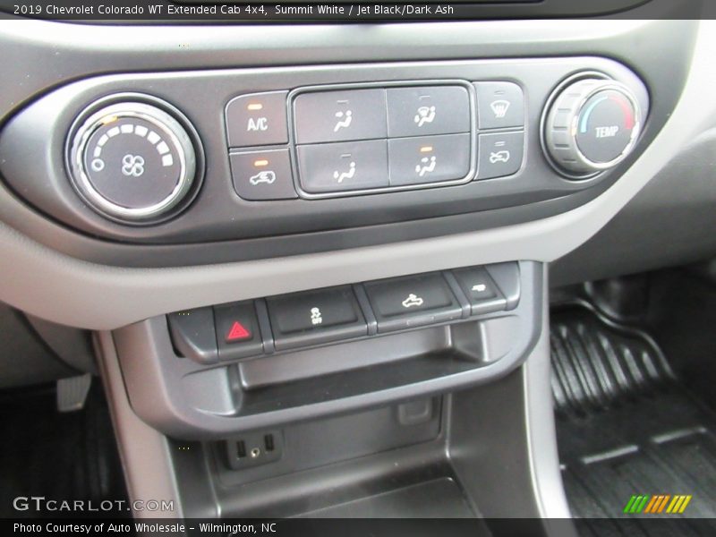 Summit White / Jet Black/Dark Ash 2019 Chevrolet Colorado WT Extended Cab 4x4