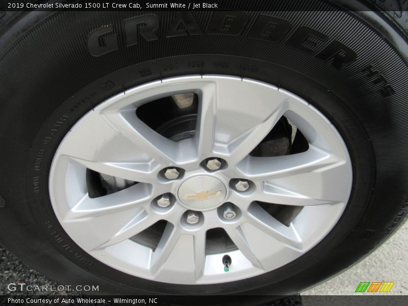 Summit White / Jet Black 2019 Chevrolet Silverado 1500 LT Crew Cab