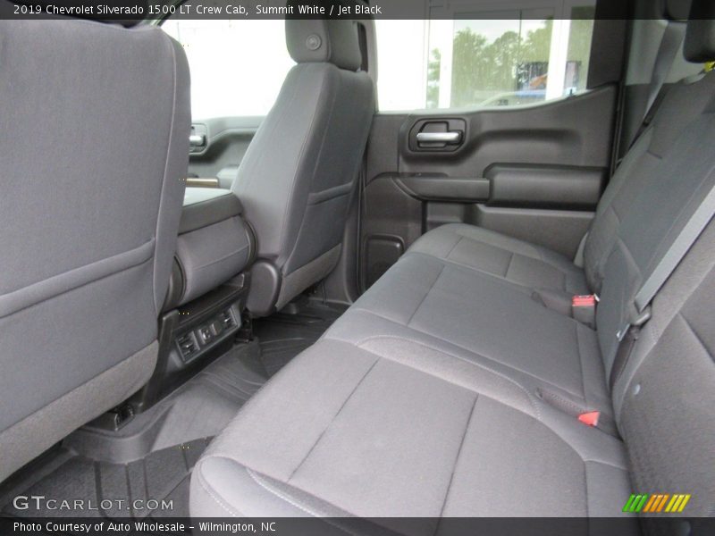 Summit White / Jet Black 2019 Chevrolet Silverado 1500 LT Crew Cab