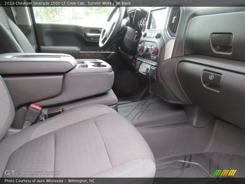 Summit White / Jet Black 2019 Chevrolet Silverado 1500 LT Crew Cab