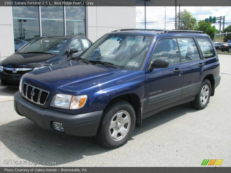 Blue Ridge Pearl / Gray 2002 Subaru Forester 2.5 L