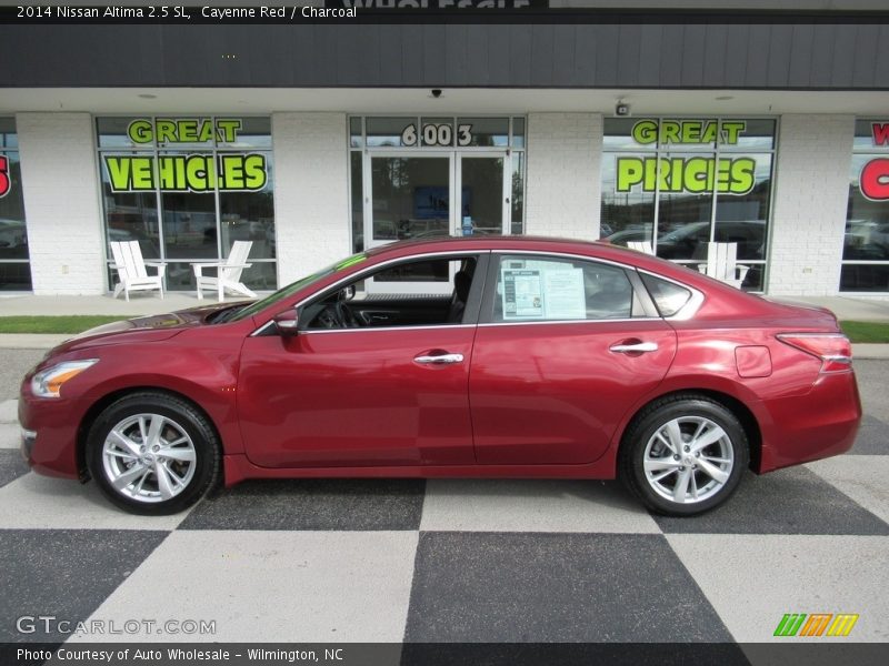 Cayenne Red / Charcoal 2014 Nissan Altima 2.5 SL