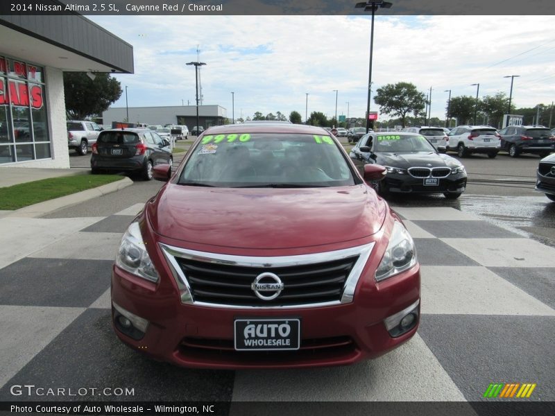 Cayenne Red / Charcoal 2014 Nissan Altima 2.5 SL