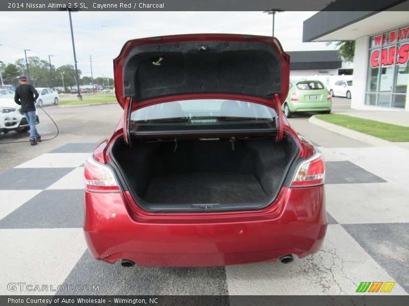 Cayenne Red / Charcoal 2014 Nissan Altima 2.5 SL