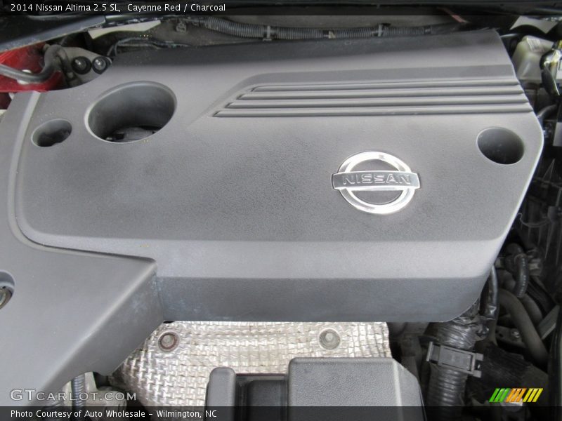 Cayenne Red / Charcoal 2014 Nissan Altima 2.5 SL