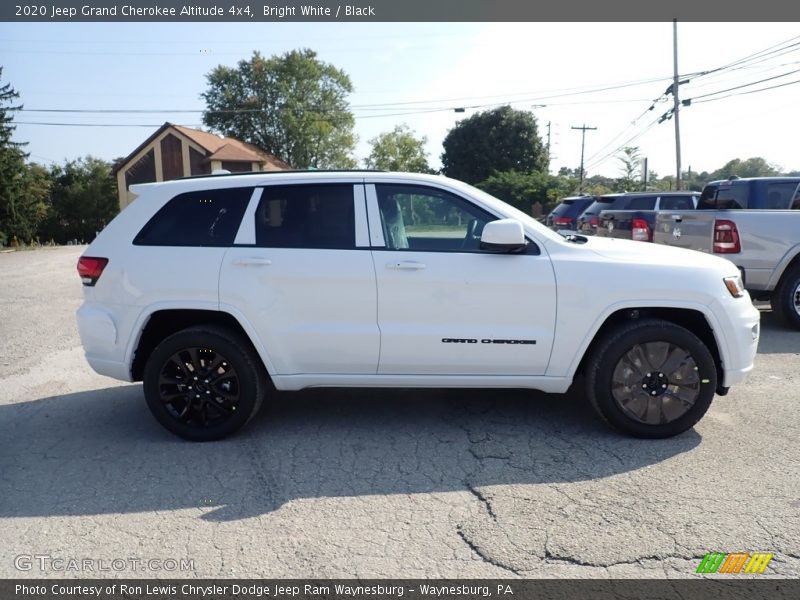 Bright White / Black 2020 Jeep Grand Cherokee Altitude 4x4