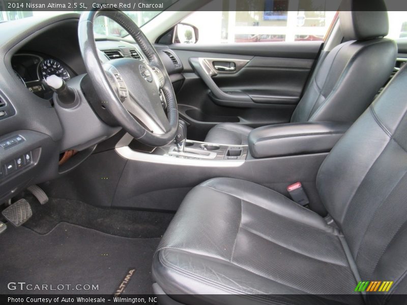 Cayenne Red / Charcoal 2014 Nissan Altima 2.5 SL