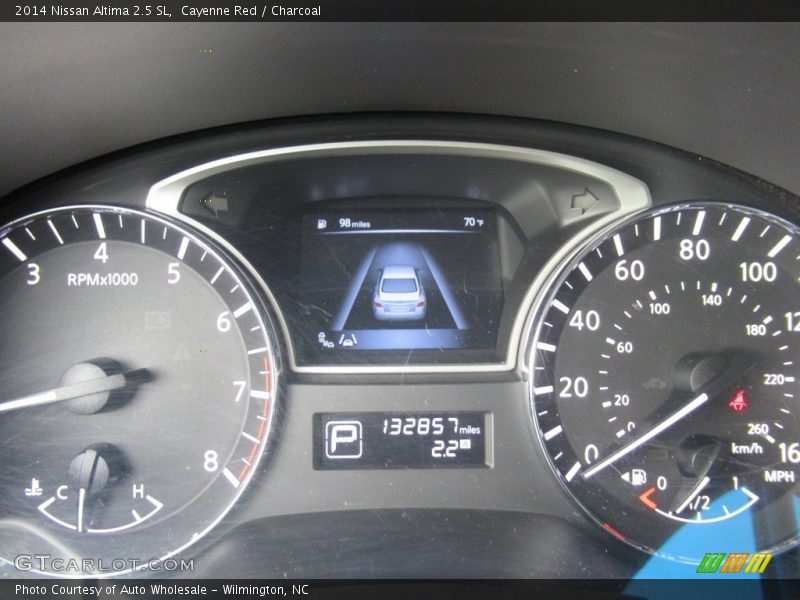 Cayenne Red / Charcoal 2014 Nissan Altima 2.5 SL