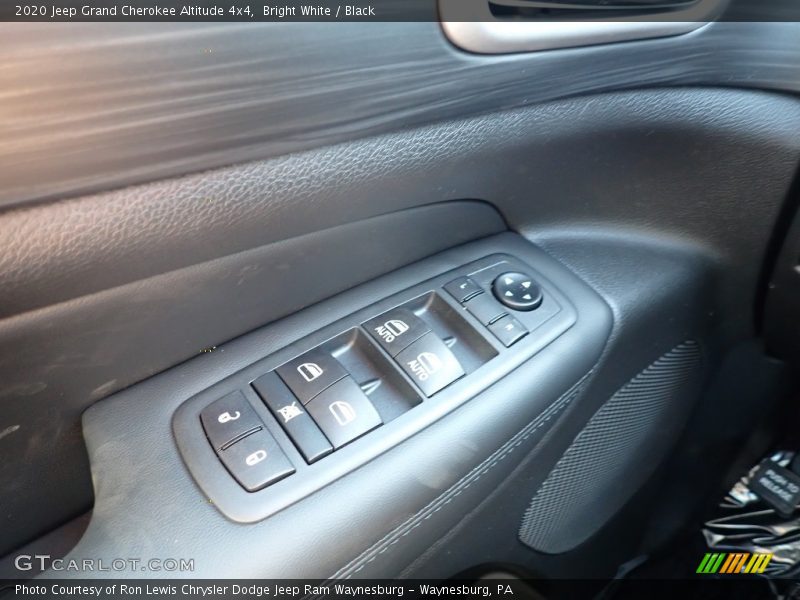 Bright White / Black 2020 Jeep Grand Cherokee Altitude 4x4