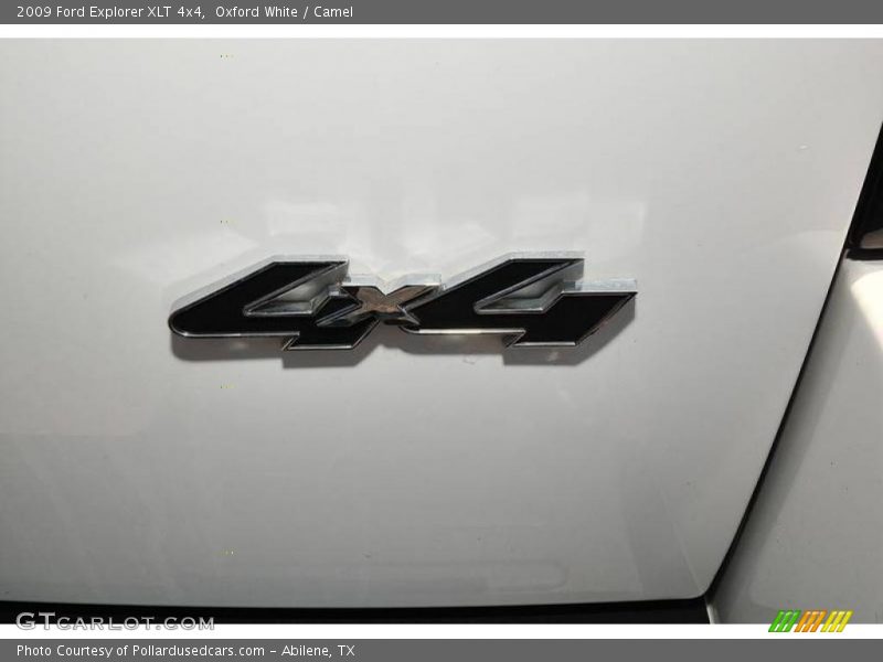 Oxford White / Camel 2009 Ford Explorer XLT 4x4