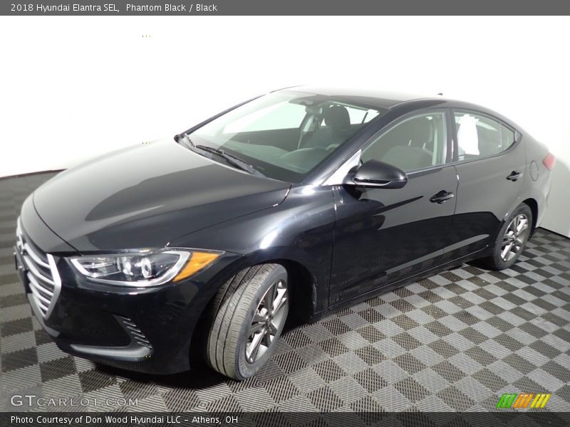 Phantom Black / Black 2018 Hyundai Elantra SEL