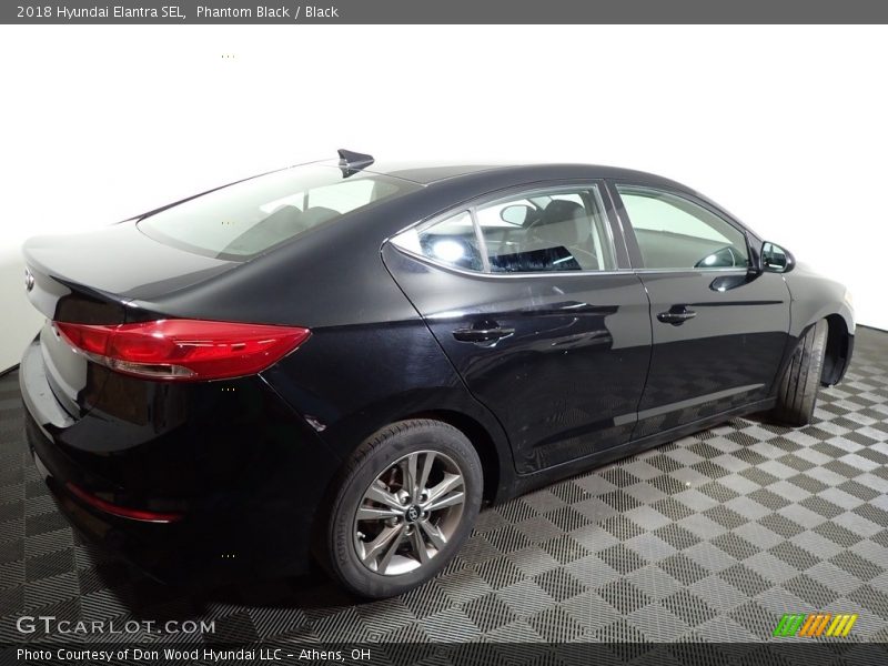 Phantom Black / Black 2018 Hyundai Elantra SEL