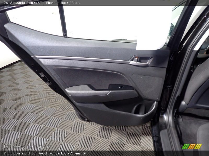 Phantom Black / Black 2018 Hyundai Elantra SEL