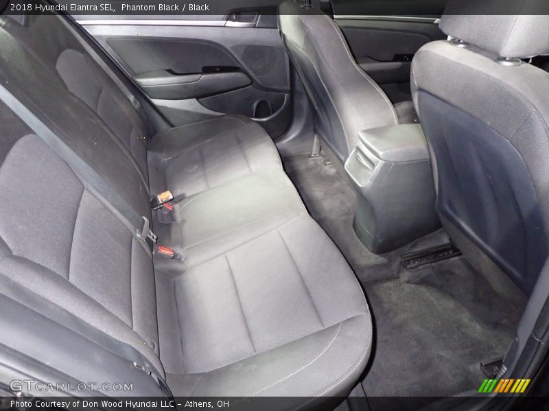 Phantom Black / Black 2018 Hyundai Elantra SEL
