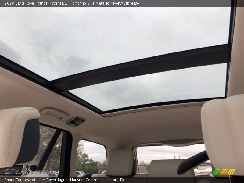 Portofino Blue Metallic / Ivory/Espresso 2020 Land Rover Range Rover HSE
