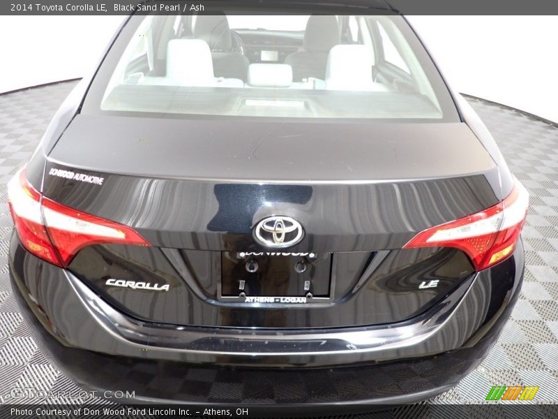 Black Sand Pearl / Ash 2014 Toyota Corolla LE