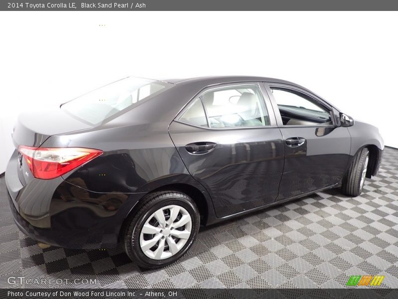 Black Sand Pearl / Ash 2014 Toyota Corolla LE