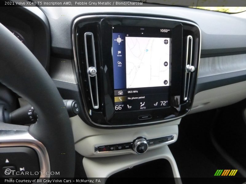 Controls of 2021 XC40 T5 Inscription AWD