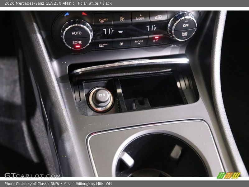 Polar White / Black 2020 Mercedes-Benz GLA 250 4Matic