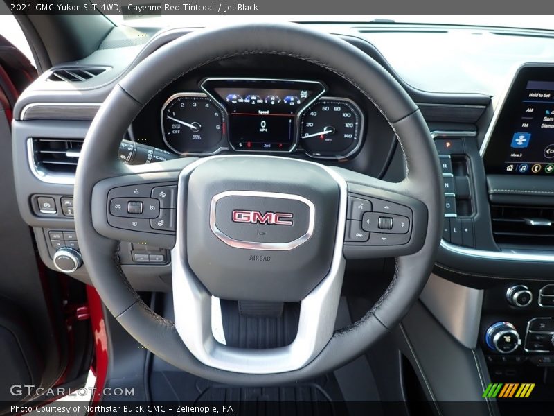  2021 Yukon SLT 4WD Steering Wheel