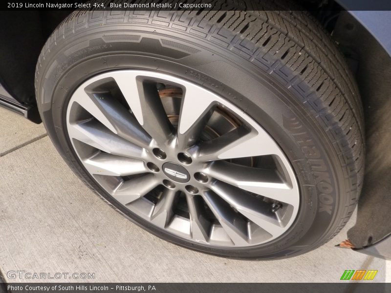 Blue Diamond Metallic / Cappuccino 2019 Lincoln Navigator Select 4x4