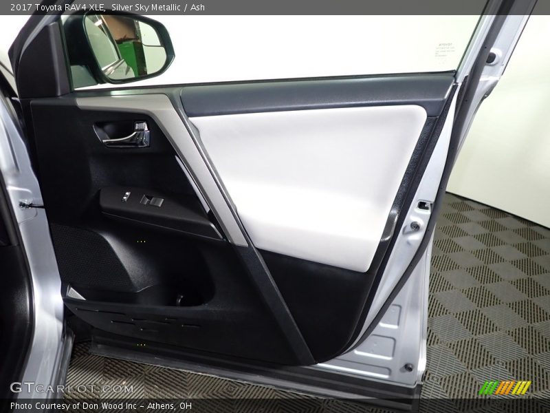 Silver Sky Metallic / Ash 2017 Toyota RAV4 XLE