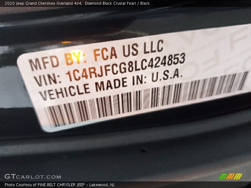 Diamond Black Crystal Pearl / Black 2020 Jeep Grand Cherokee Overland 4x4