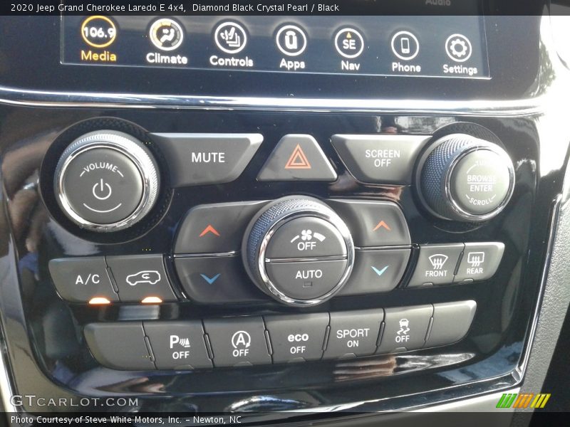 Diamond Black Crystal Pearl / Black 2020 Jeep Grand Cherokee Laredo E 4x4
