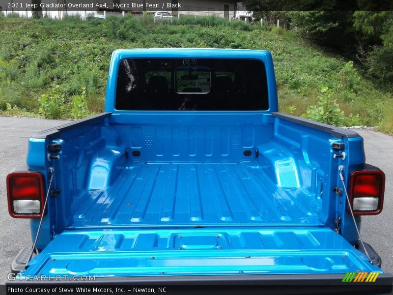 Hydro Blue Pearl / Black 2021 Jeep Gladiator Overland 4x4