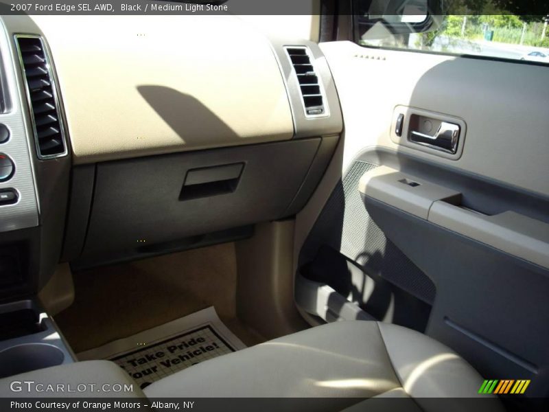 Black / Medium Light Stone 2007 Ford Edge SEL AWD