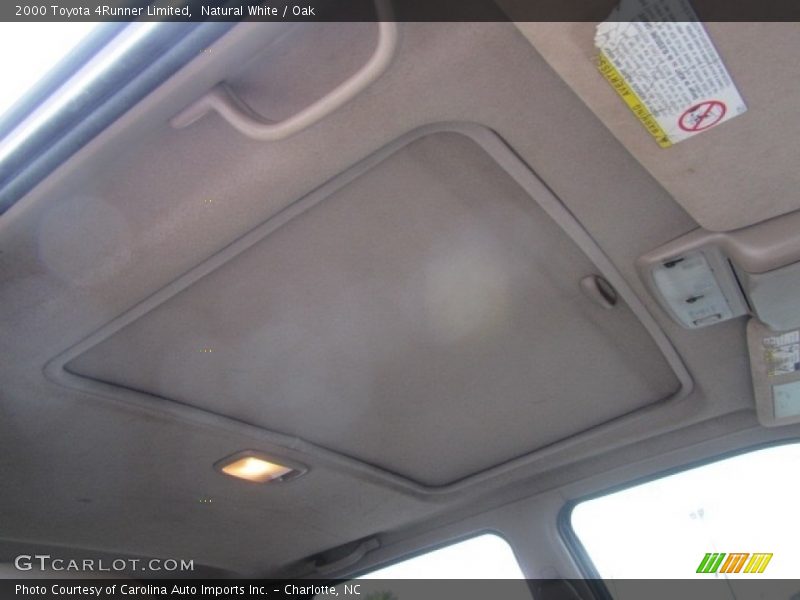 Natural White / Oak 2000 Toyota 4Runner Limited