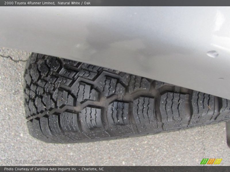 Natural White / Oak 2000 Toyota 4Runner Limited