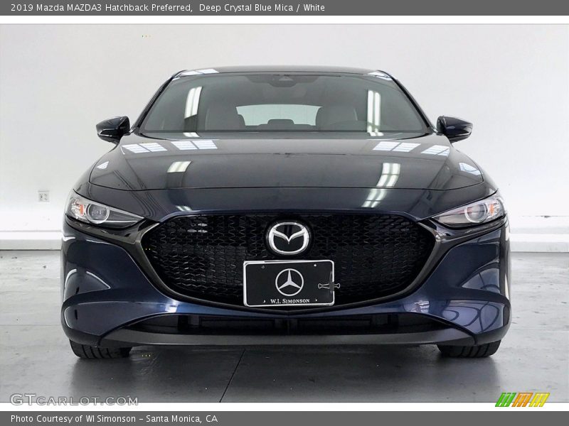 Deep Crystal Blue Mica / White 2019 Mazda MAZDA3 Hatchback Preferred